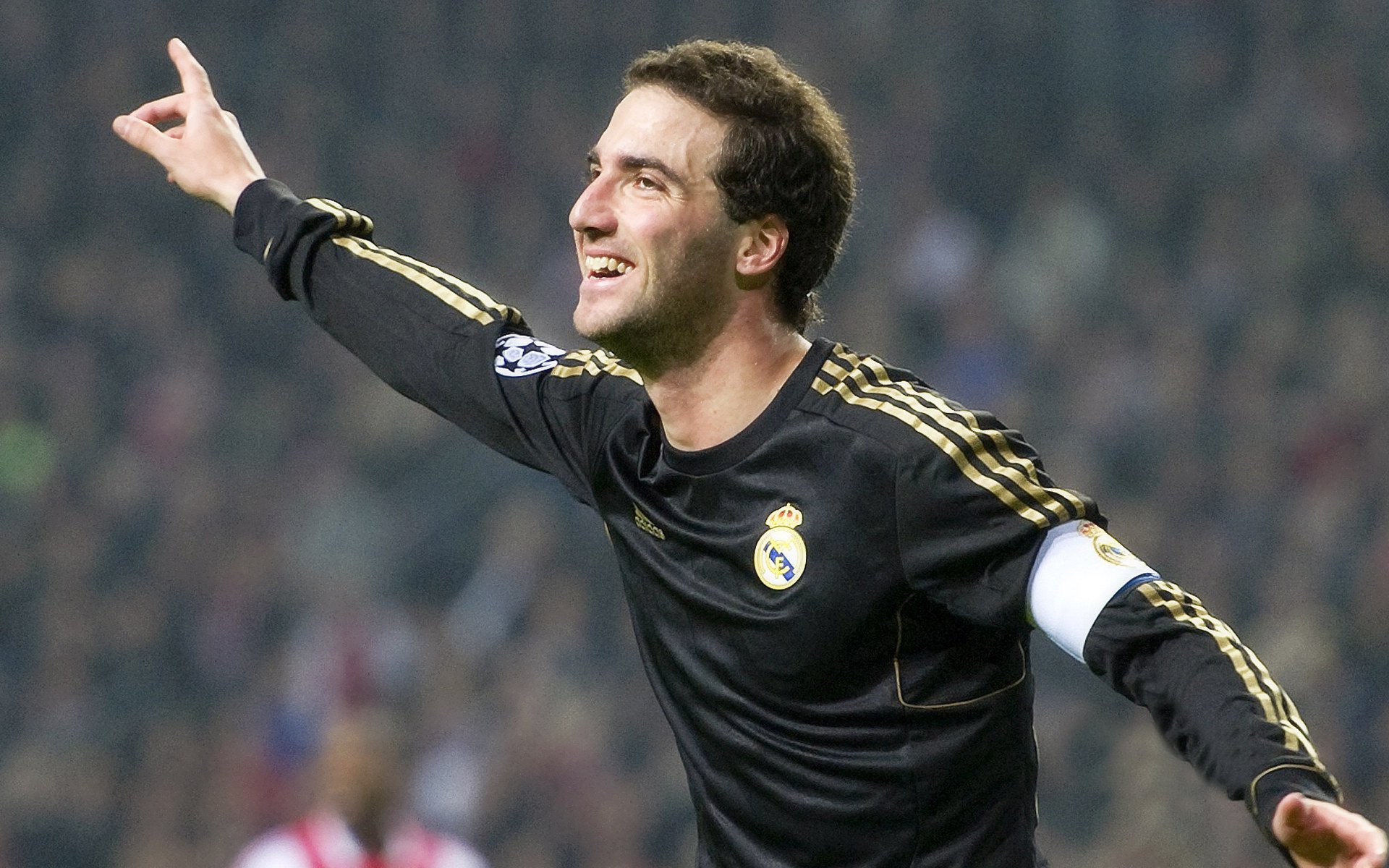 奇迹再现！克罗地亚加时决胜局力克荷兰，斯通斯关键一击铸就历史